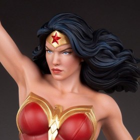 Wonder Woman DC Comics 1/6 Maquette by Tweeterhead